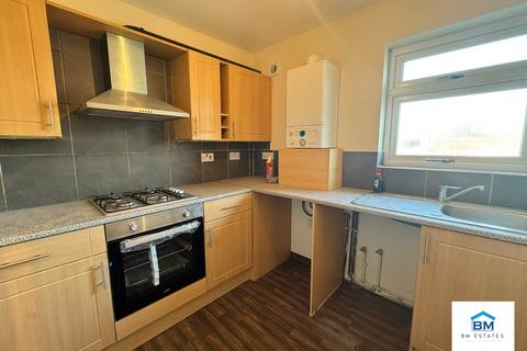 2 bedroom flat to rent, Deepdale, Leicester LE5