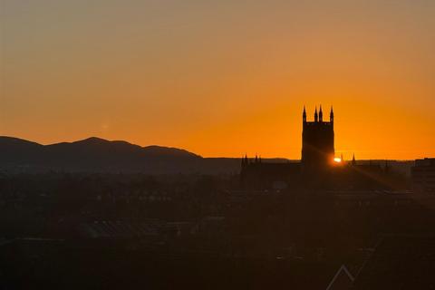 undefined, Byfield Rise, Worcester
