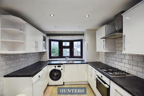 3 bedroom end of terrace house for sale, Claridge Road, Dagenham, RM8