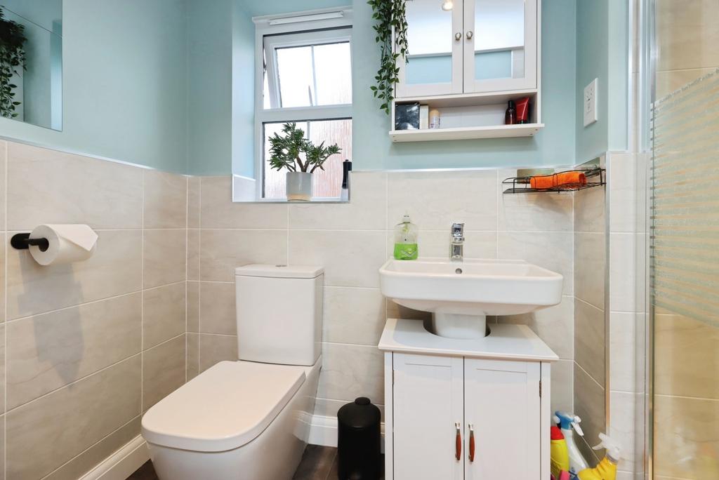 Ensuite