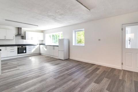 undefined, Holt Way, Hampshire RG27