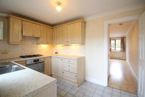 undefined, Lyndford Terrace, Hampshire GU52