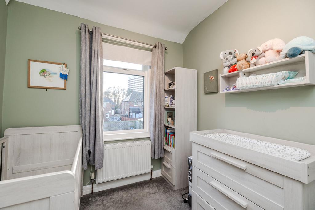 115 Holystone Crescent--High Heaton--Newcastleupon Tyn