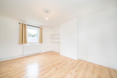 undefined, Worple Avenue, Old Isleworth TW7