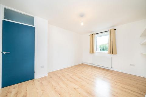 undefined, Worple Avenue, Old Isleworth TW7