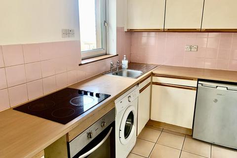 undefined, Lee Crescent  North, Bridge of Don,  First Floor, AB22