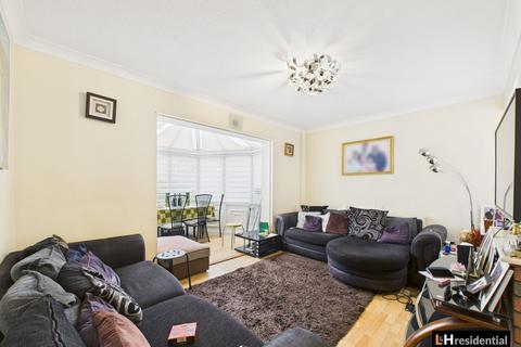3 bedroom semi-detached house for sale, Walshford Way, Borehamwood WD6