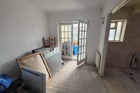 3 bedroom semi-detached house for sale, 19 Martin Crescent, Sheffield, South Yorkshire S5 9GN