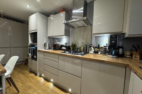 undefined, Guide Court Audenshaw, Audenshaw