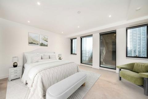2 bedroom flat for sale, Fann Street, London EC2Y