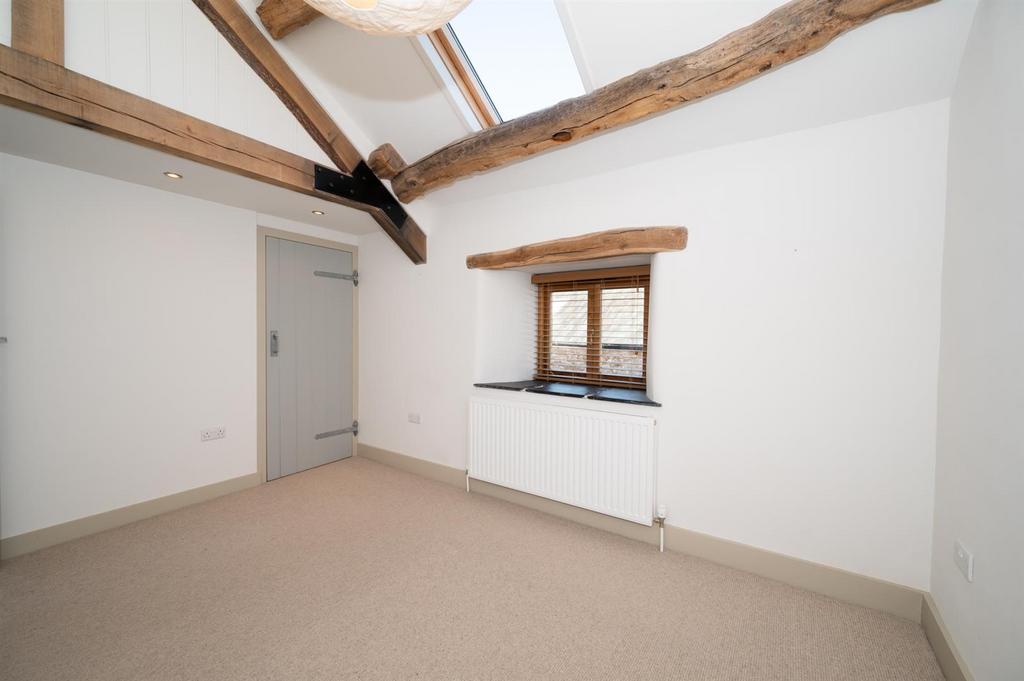 Bedroom one (first floor)