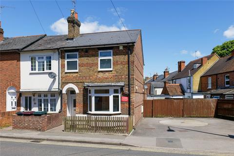 2 bedroom apartment to rent, Gosbrook Road, Berkshire RG4