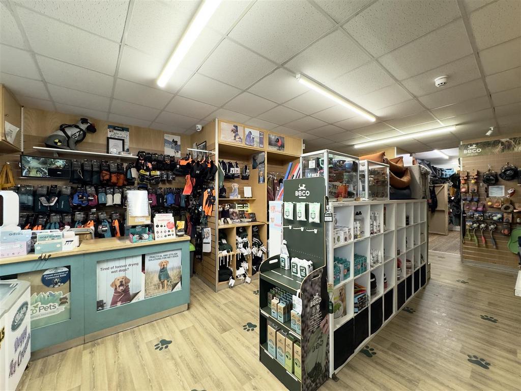 Main Trading Area