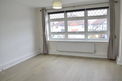 2 bedroom maisonette to rent, Strawberry Lane, Carshalton SM5