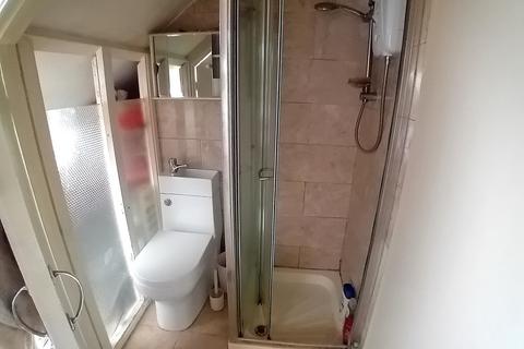 undefined, Selborne Gardens, Hendon, London, NW4