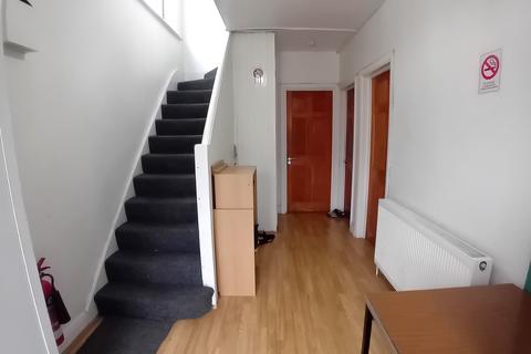 undefined, Selborne Gardens, Hendon, London, NW4