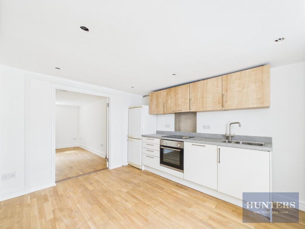 Kitchen / living area