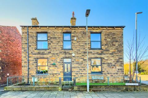 3 bedroom semi-detached house for sale, College Street, Birstall