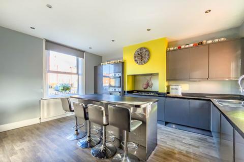 3 bedroom semi-detached house for sale, College Street, Birstall