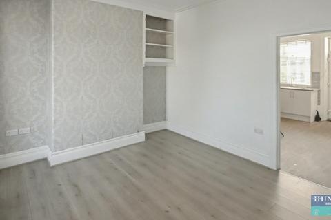 3 bedroom house to rent, Lingwood Road, Bradford, BD8