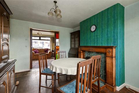 3 bedroom semi-detached house for sale, Lynwood Avenue, Woodlesford, Leeds, West Yorkshire