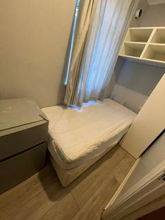 undefined, Seven sisters, London N15