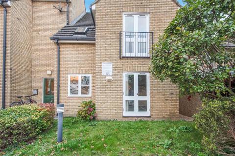 undefined, Brocket Court, Hoddesdon EN11