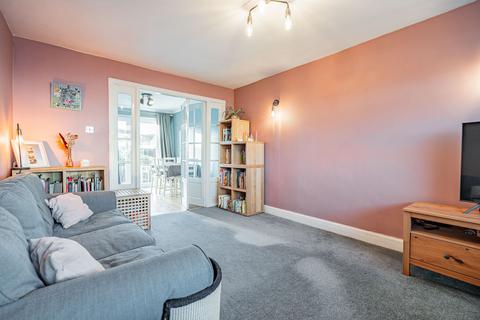 2 bedroom end of terrace house for sale, Delph Road, Tullibody, FK10