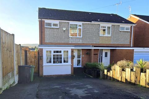 3 bedroom semi-detached house for sale, Malham Road, Stourport-On-Severn