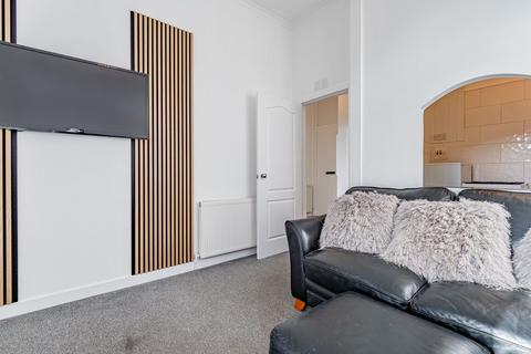 1 bedroom flat for sale, 175D James Street, Flat 2/2, Bridgeton, Glasgow, G40 1BT
