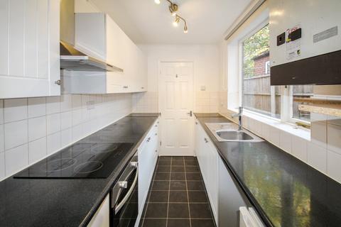 2 bedroom terraced house to rent, Bramcote Street, Nottingham, NG7