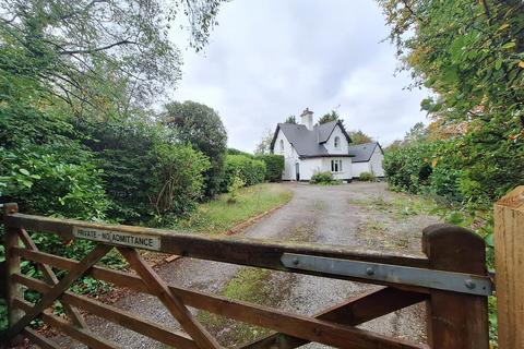 undefined, Shinfield Road