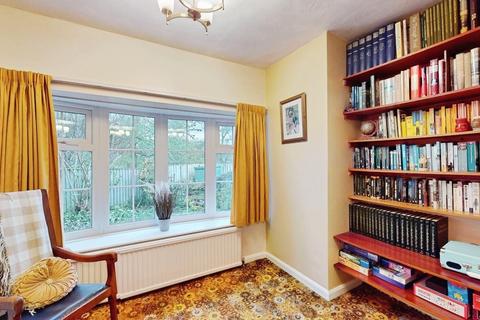 2 bedroom end of terrace house for sale, Cambridge Drive, Otley, LS21
