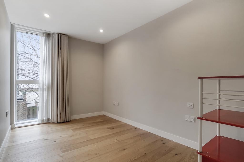 11 Bedroom 3 6