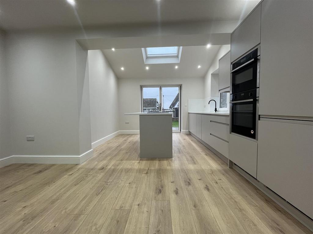 Open Plan Kitchen Dining