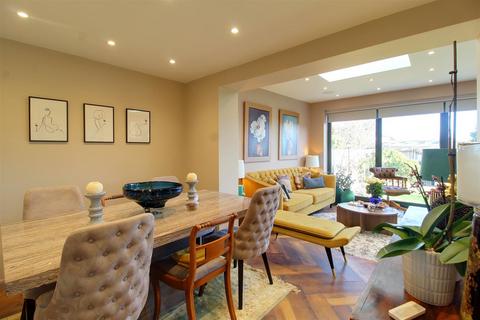 undefined, Tempest Avenue, Potters Bar EN6