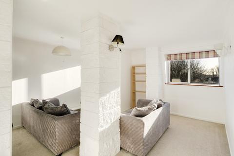 2 bedroom apartment to rent, Grosvenor Court, Westfield Park, BS6