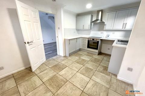 2 bedroom detached house to rent, Chatsfield, Werrington, Peterborough, PE4