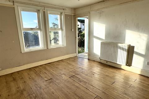 2 bedroom end of terrace house for sale, Colenso Place, St. Austell