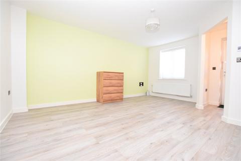 3 bedroom end of terrace house for sale, Cuthbert Court, Churwell, Morley, Leeds