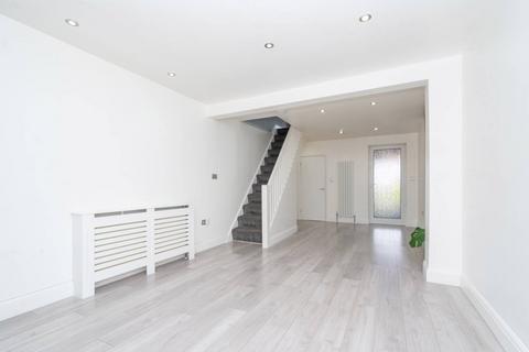undefined, Harwoods Road, WD18, Watford, WD18