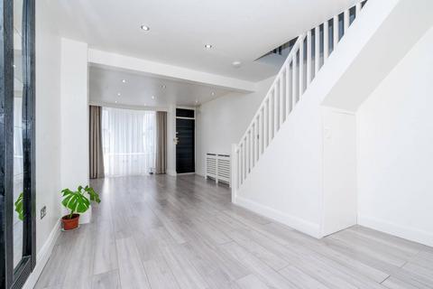 undefined, Harwoods Road, WD18, Watford, WD18