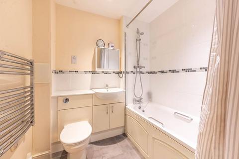 undefined, Lockhart Road, Watford, WD17