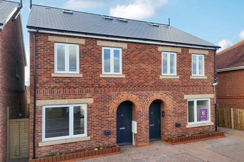 undefined, Windmill Road, Reading RG7