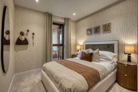undefined, England W12 7RQ White City, GBR