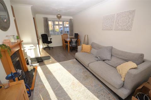 3 bedroom terraced house for sale, Catsbrook Road, Luton, Bedfordshire, LU3
