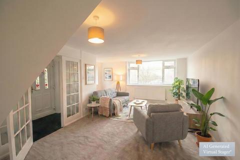undefined, Kingfisher Avenue, Kent CT21