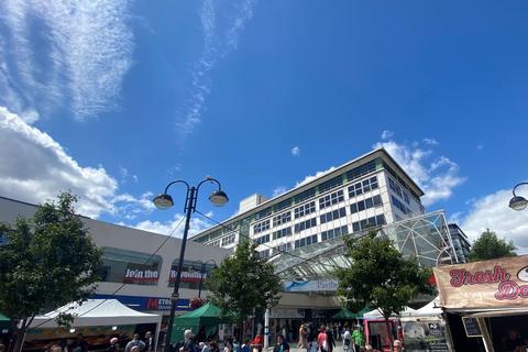 Market Square, Mercantile House, UB8