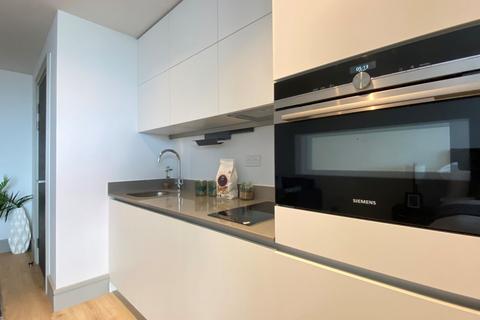 1 bedroom flat to rent, Market Square, Mercantile House, UB8