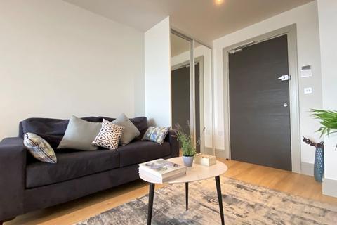 1 bedroom flat to rent, Market Square, Mercantile House, UB8